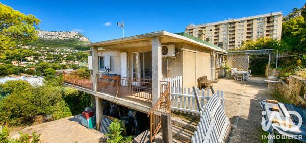 Maison à vendre 6 pièces 196,46 m² Toulon