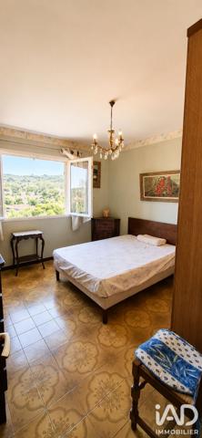 Maison à vendre 6 pièces 196,46 m² Toulon