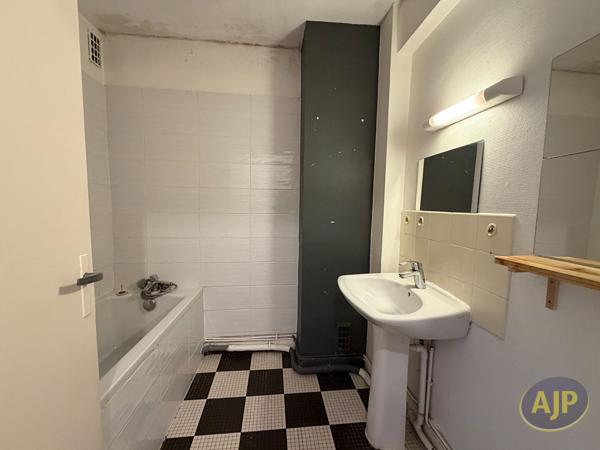 Appartement à vendre Nantes - 4 pièces, 98m² avec 3 chambre(s) à 375 025€ - AJP Immobilier Carquefou