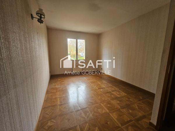 Maison de 157 m² pleine de charme dans un cadre verdoyant et paisible à Léognan - 4 chambres - Grande pièce de vie - Sous sol de plus de  100m²