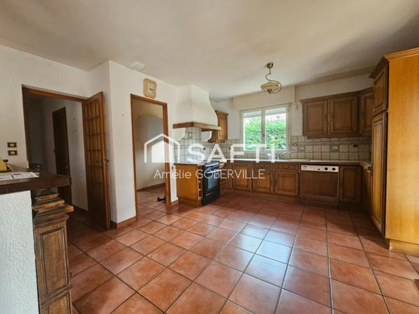 Maison de 157 m² pleine de charme dans un cadre verdoyant et paisible à Léognan - 4 chambres - Grande pièce de vie - Sous sol de plus de  100m²