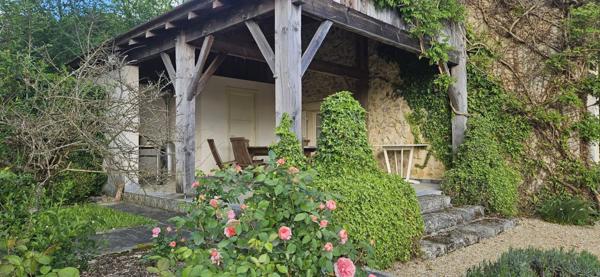 Maison de Caractère 105 m2 habitables avec piscine, terrain clos de 5614m2 Campsegret