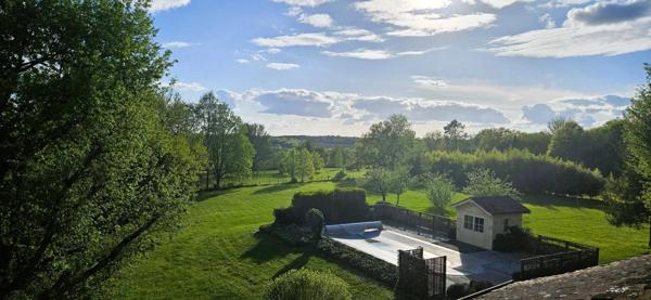 Maison de Caractère 105 m2 habitables avec piscine, terrain clos de 5614m2 Campsegret