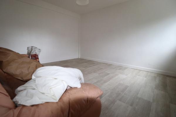 Maison  5 pièce(s) 109m2