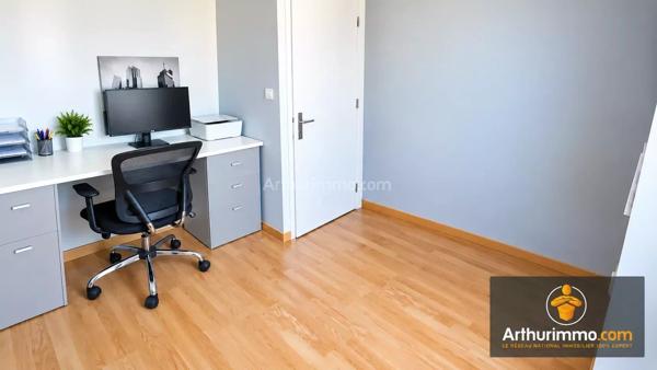 Vente                                                      Maison
                        
                     5 pièces                      96 m2                     à Bondoufle