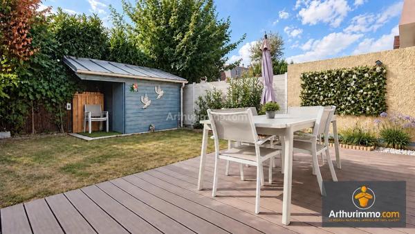 Vente                                                      Maison
                        
                     5 pièces                      96 m2                     à Bondoufle