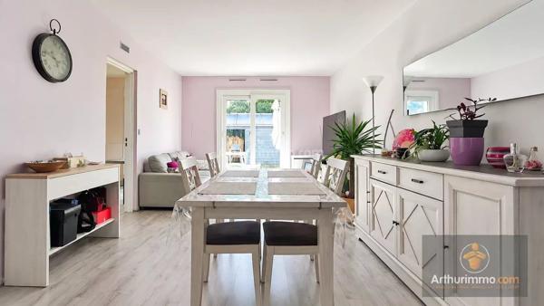 Vente                                                      Maison
                        
                     5 pièces                      96 m2                     à Bondoufle
