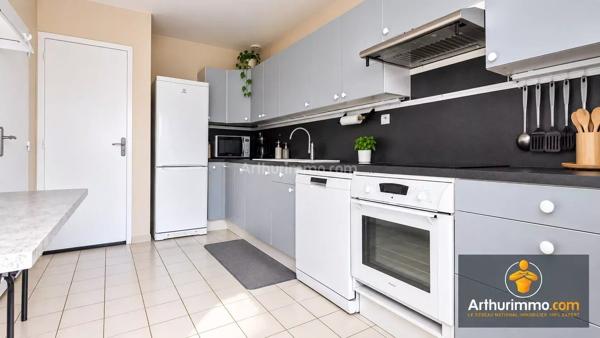Vente                                                      Maison
                        
                     5 pièces                      96 m2                     à Bondoufle