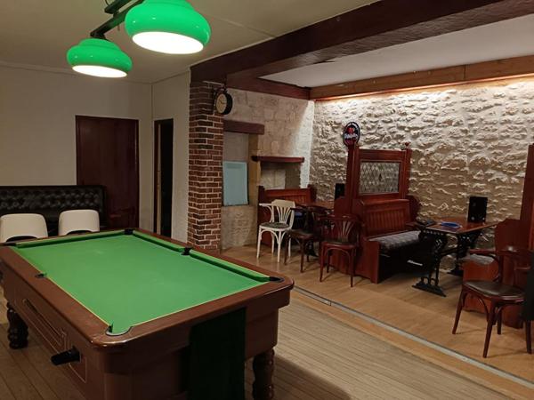 SARLAT LA CANEDA - RESTAURANT BAR 120 COUVERTS, TERRASSE 100 PLACES