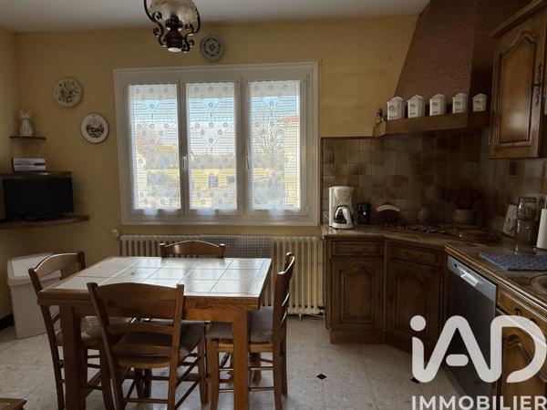 Maison à vendre 3 pièces 81 m² Mauzé-sur-le-Mignon