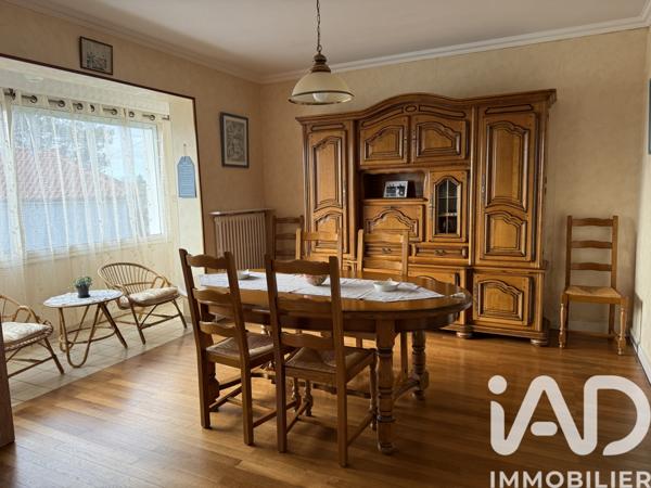 Maison à vendre 3 pièces 81 m² Mauzé-sur-le-Mignon