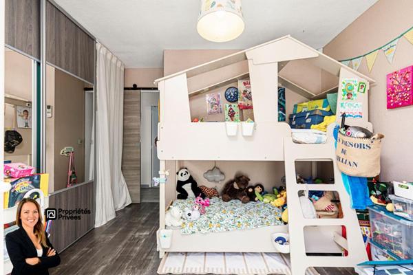 Maison 3 pièces de plain-pied avec jardin, parking et cave