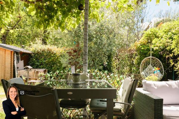Maison 3 pièces de plain-pied avec jardin, parking et cave