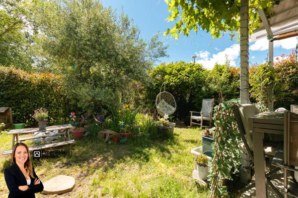 Maison 3 pièces de plain-pied avec jardin, parking et cave