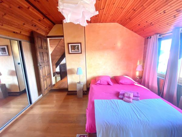 Maison de charme à vendre - Saint Gatien des bois - Garage et charmant jardin