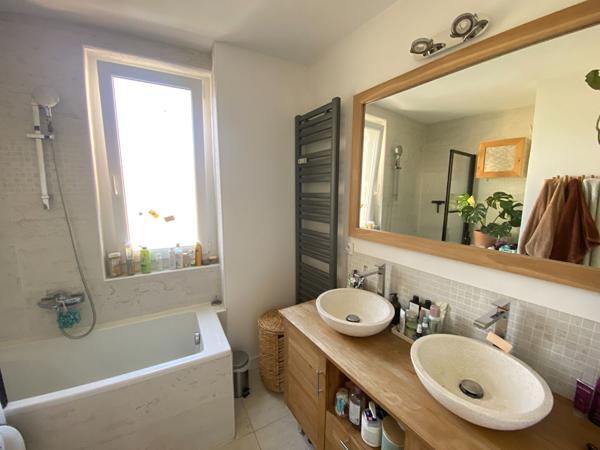 Appartement Dijon 4 pièce(s) 72.16m2 + GARAGE +CAVE + BALCON