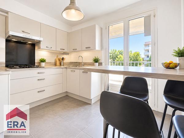 A VENDRE T4 + BALCON + CAVE  13014 MARSEILLE - LE CANET