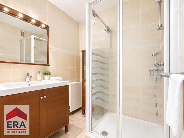 A VENDRE T4 + BALCON + CAVE  13014 MARSEILLE - LE CANET
