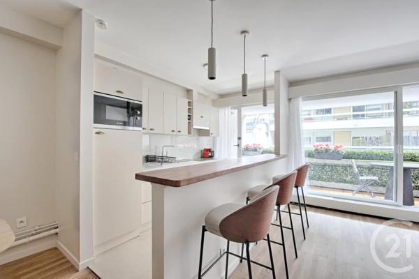 Appartement F3 à vendre  3 pièces - 71 m 2   PARIS  - 75007