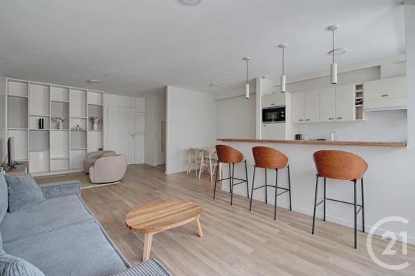Appartement F3 à vendre  3 pièces - 71 m 2   PARIS  - 75007