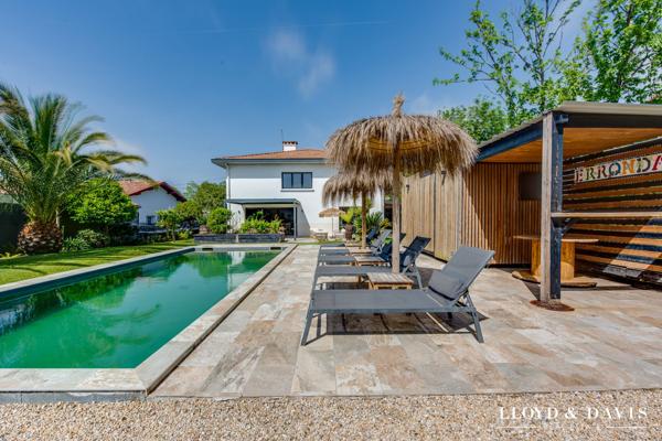 SOUS OFFRE - ANGLET, Superbe maison familiale