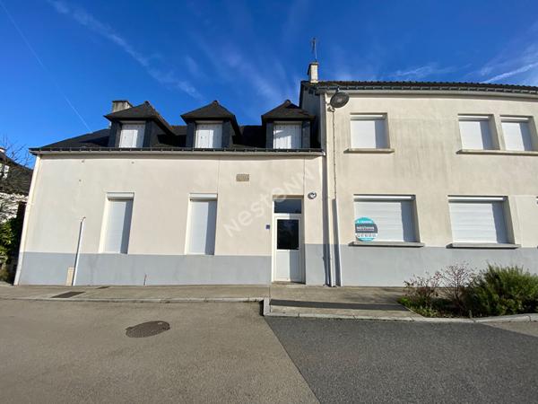 Ensemble immobilier de 320 m² à Loyat (56800)