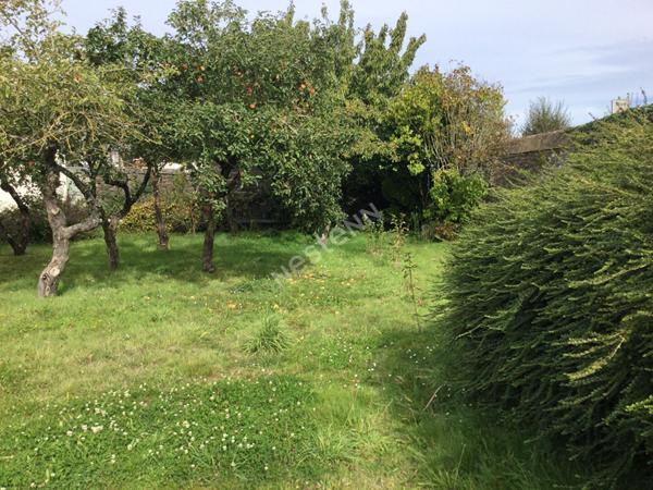 Ensemble immobilier de 320 m² à Loyat (56800)