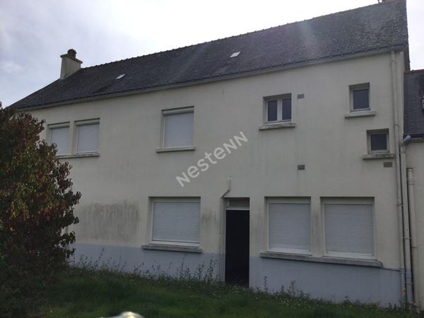 Ensemble immobilier de 320 m² à Loyat (56800)