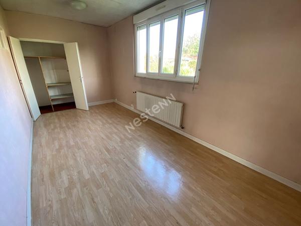 Ensemble immobilier de 320 m² à Loyat (56800)