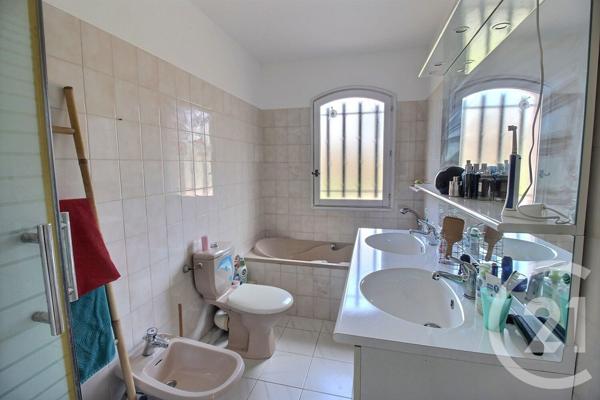 Maison à vendre  6 pièces - 162,89 m2 VALBONNE - 06