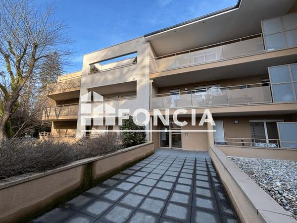 Location Appartement 2 pièces 35.43 m² - 123 TER RUE DE LA LIBERATION Bourgoin Jallieu 38300