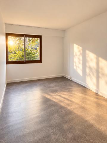 Appartement
         3 pièces
        - 80 m² Exclusivité 293 000 € *