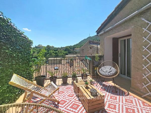 Maison de village Chateau Arnoux Saint Auban 140 m2 avec terrasse, combles et caves