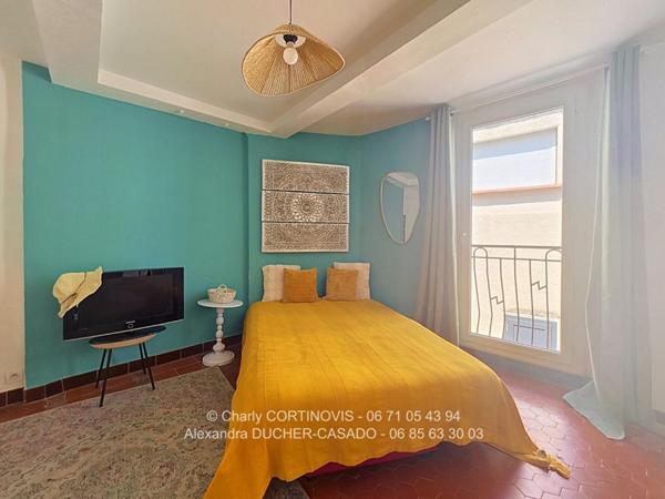 Maison de village Chateau Arnoux Saint Auban 140 m2 avec terrasse, combles et caves