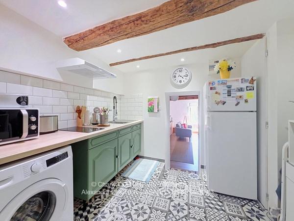 Maison de village Chateau Arnoux Saint Auban 140 m2 avec terrasse, combles et caves