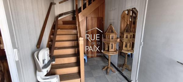 79200 POMPAIRE MAISON AVEC GRANDE DEPENDANCE