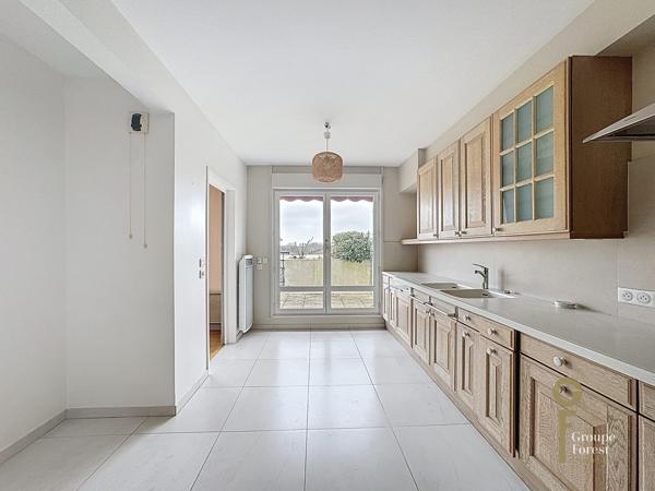 CENTRE BOURG MARCQ EN BAROEUL MAGNIFIQUE APPARTEMENT