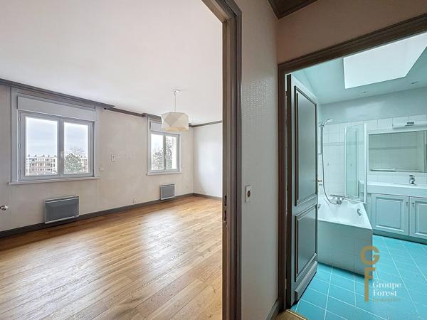 CENTRE BOURG MARCQ EN BAROEUL MAGNIFIQUE APPARTEMENT