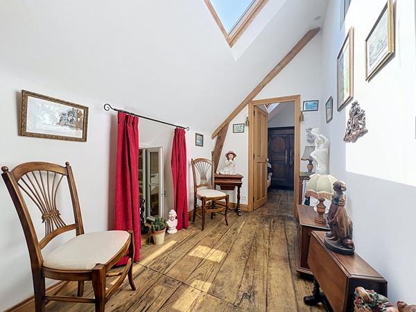 Maison en pierre rénovée, jardin clos et vie de plain-pied à Roz-sur-Couesnon Baie du Mt St Michel