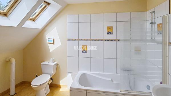 Maison de charme proche plage 4 chambres, beaux volumes, jardin paysager