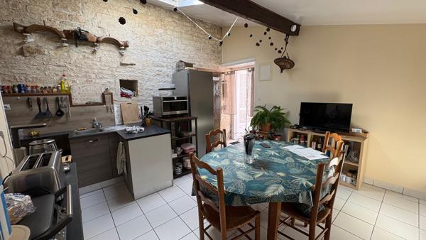 NIORT - Maison 2 chambres avec petit terrain