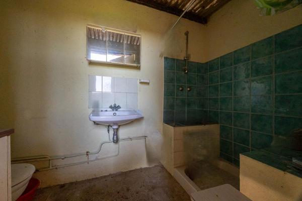 Corps de ferme sur 7600 m2 de terrain