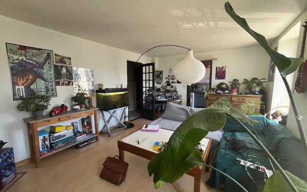 Appartement à vendre    2 pièces • 40 m2 Landerneau