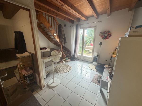 Maisonnette de type T2 avec jardin et parking