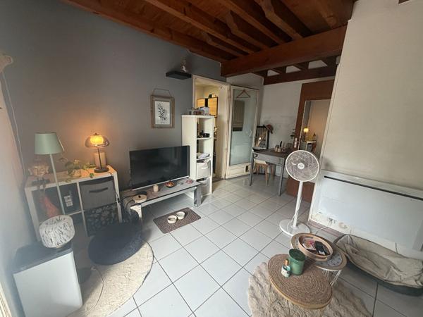 Maisonnette de type T2 avec jardin et parking