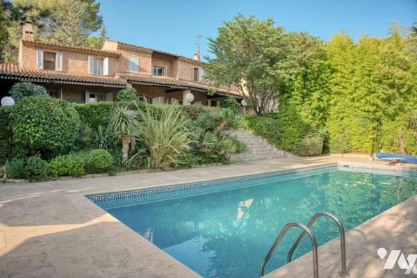 AIX EN PROVENCE - LE THOLONET - PROPRIETE DE 11 PIECES AVEC DEPENDANCE