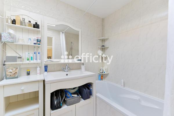 Maison 4 pièces - 84 m² Exclusivité efficity