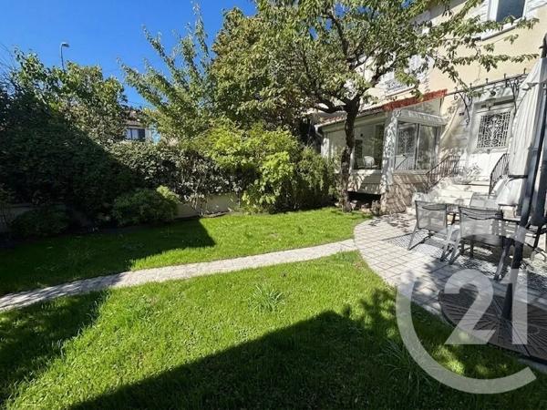 Maison à vendre  6 pièces - 100,28 m 2   ST MAUR DES FOSSES  - 94