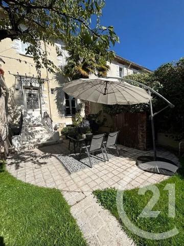 Maison à vendre  6 pièces - 100,28 m 2   ST MAUR DES FOSSES  - 94