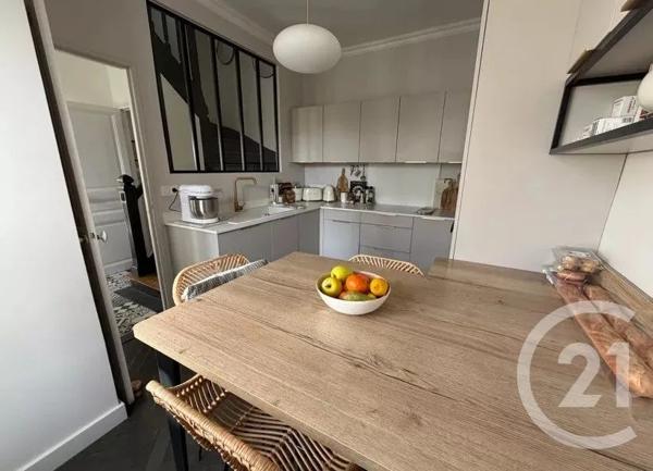 Maison à vendre  6 pièces - 100,28 m 2   ST MAUR DES FOSSES  - 94